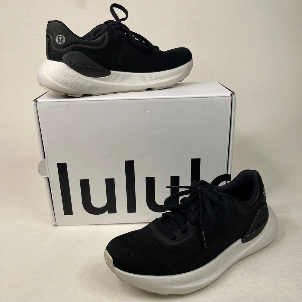Lululemon Beyondfeel Black Running Sneakers Women's Size 8.5
